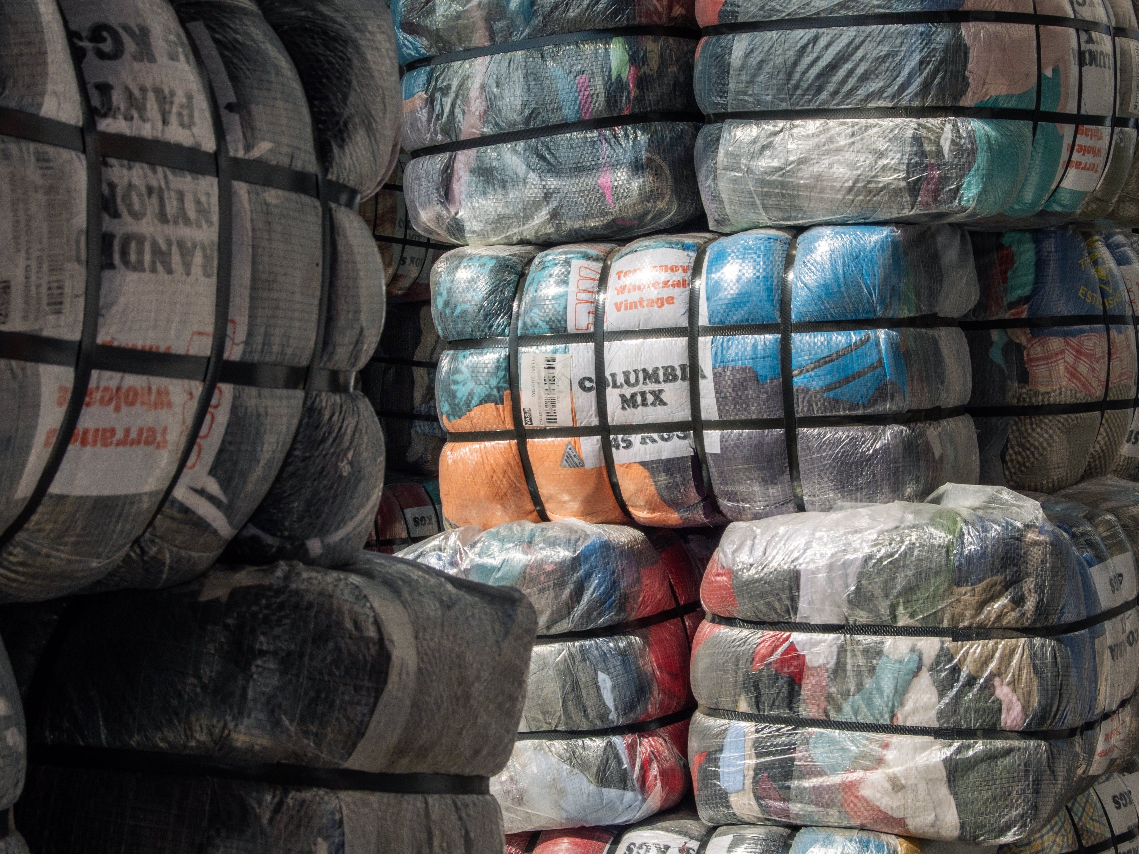 Buy Vintage Clothing by the Kilo: How KILOSALE Works