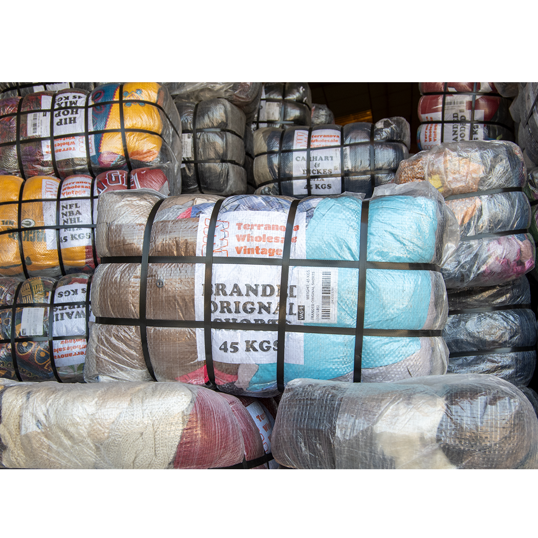 BALA PANTALONES CORTOS DE MARCA