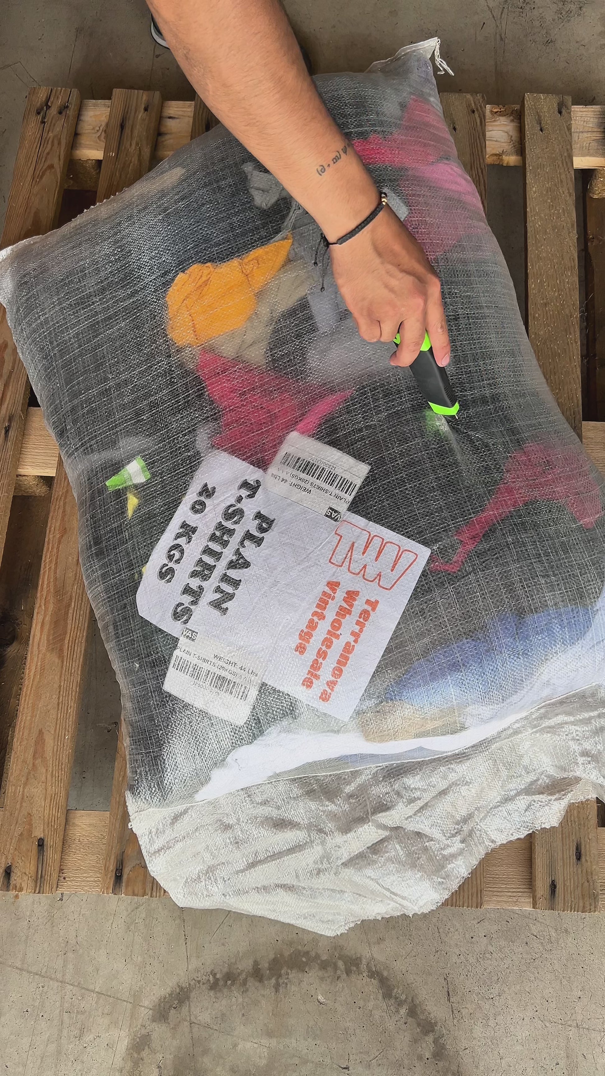 SACO DE CAMISETAS LISAS